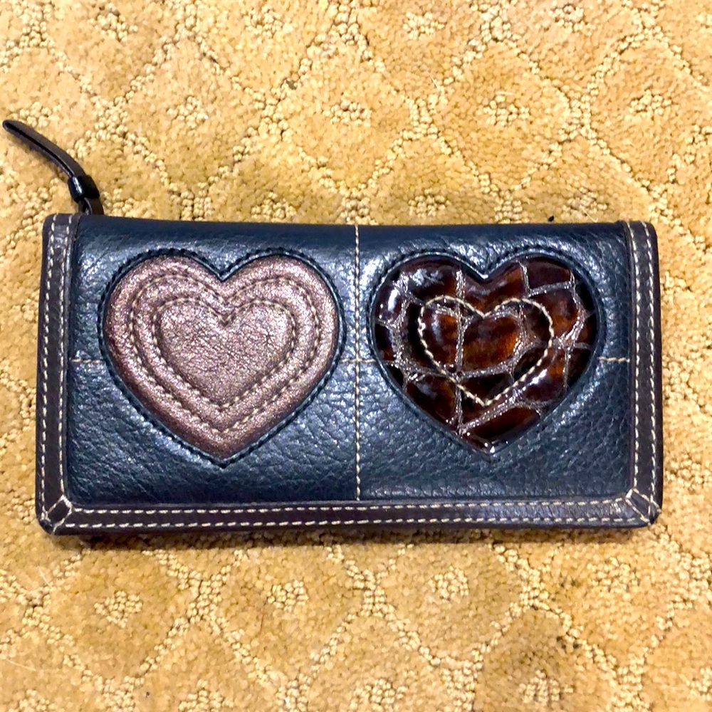 Brighton wallet